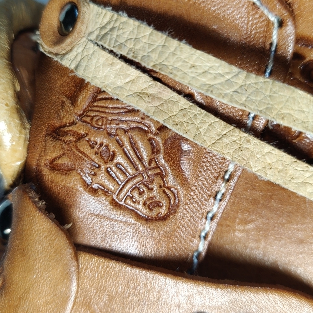 Handmade Sheepskin Leather Brown  Horse Saddle Bag. - Picture 8 of 16